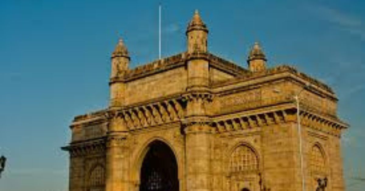 places to visit in fort mumbai