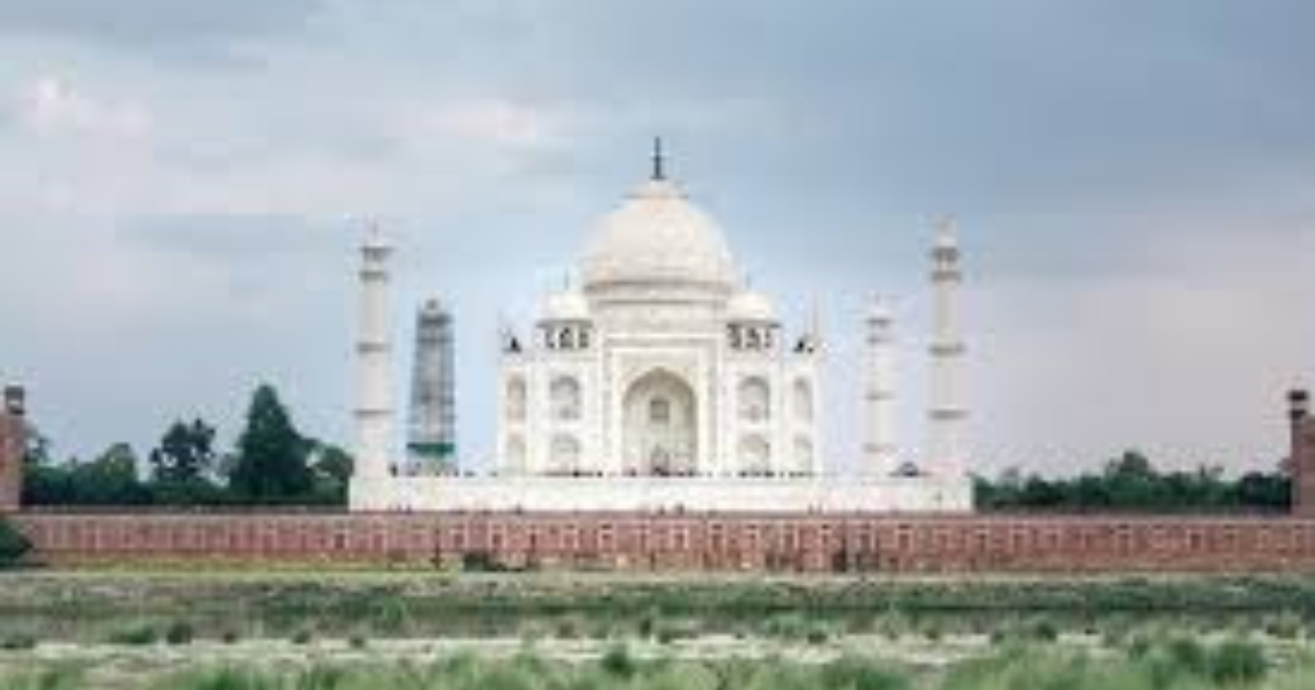 places to visit in agra in 1 day