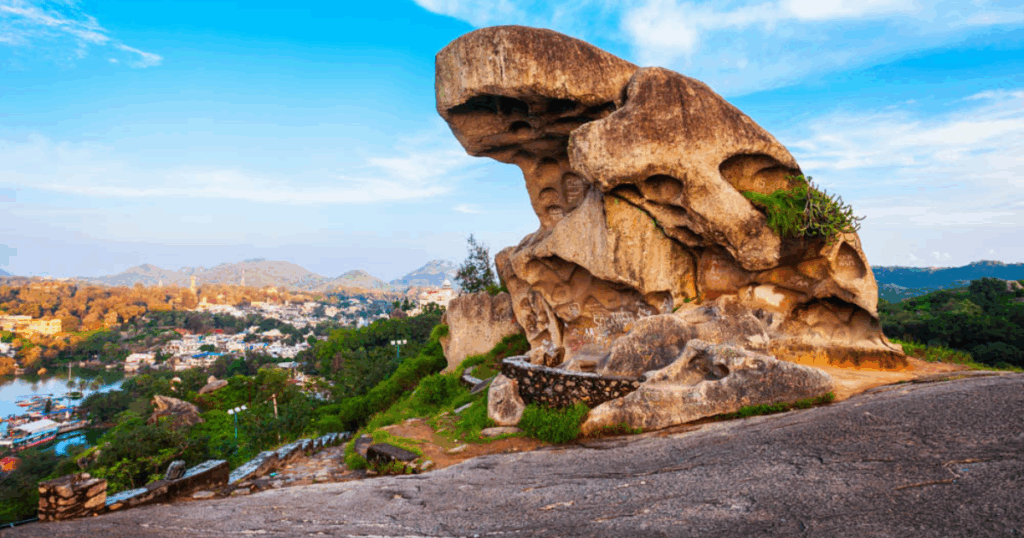 Best Time to Visit Mount Abu with Family