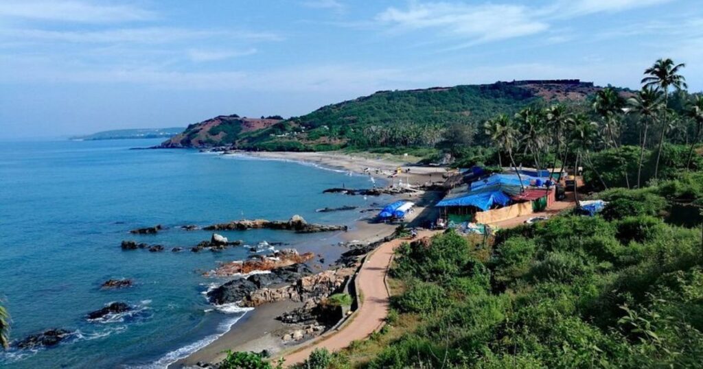 Vagator Beach - Hilltop Raves and Beach Parties