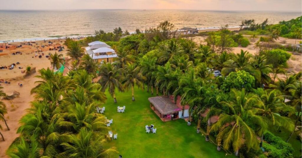 Candolim Beach - Trendy and Upmarket