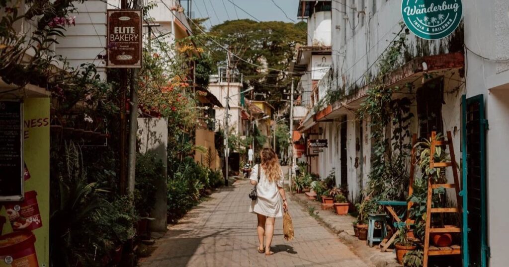 Fort Kochi’s Nightlife Alleys – Night Hangout Places in Kochi