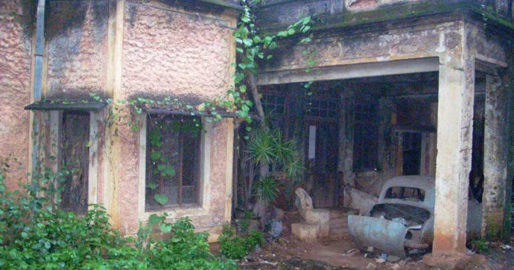 The Railway Quarters - Stories of Tragic Love and Hauntings