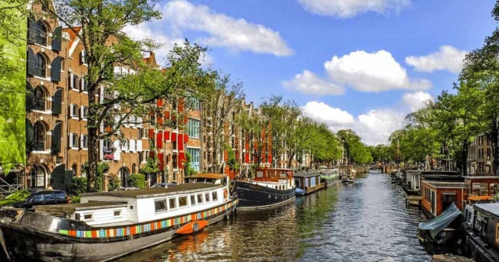 Netherlands - Canals, Culture, and Countryside