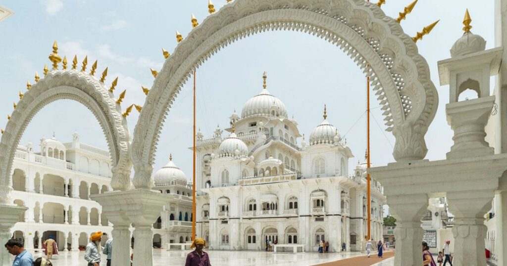 Harmandir Takht - The Spiritual Sikh Seat