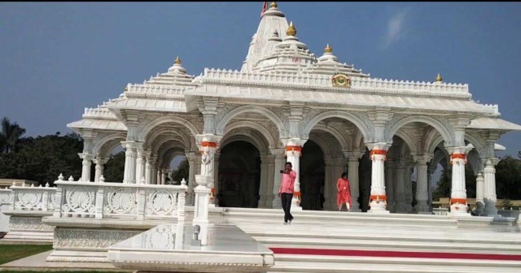 Shri Radhakrishna Mandir - Hidden Temple in Kanpur