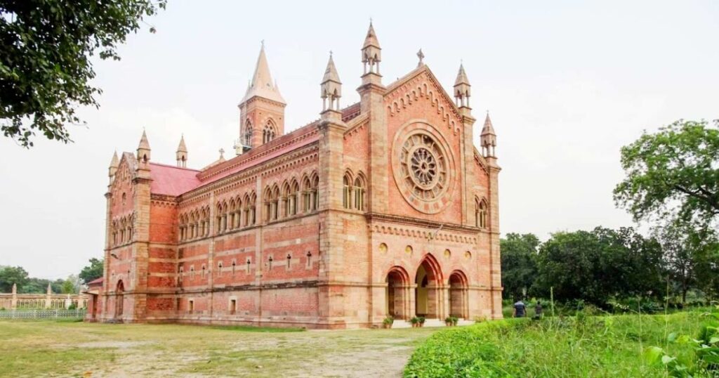 Kanpur Memorial Church - Colonial Architecture and History