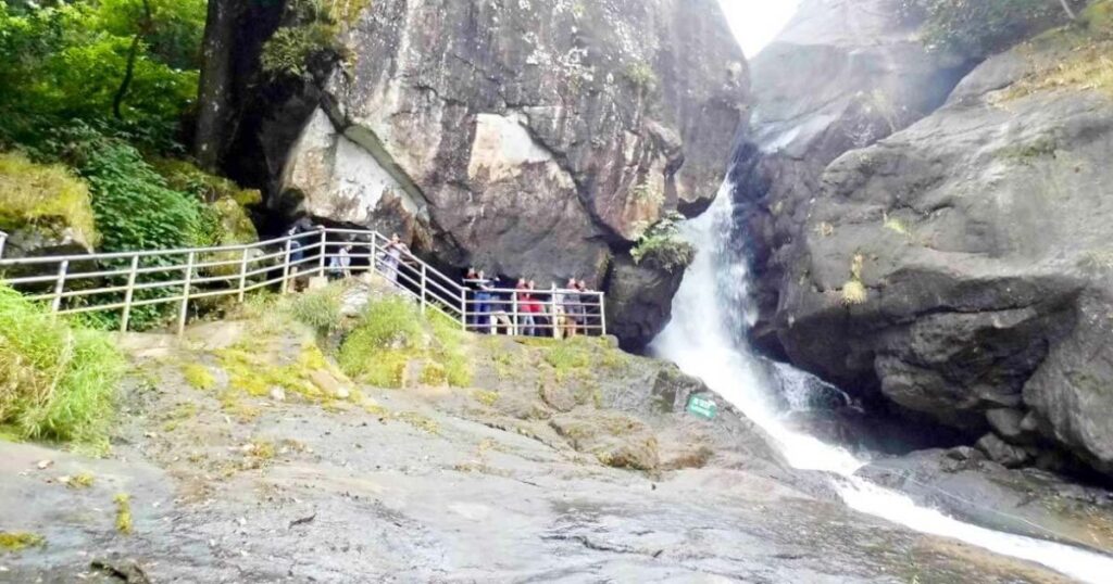 Meenmutty Waterfalls - A Majestic Secret