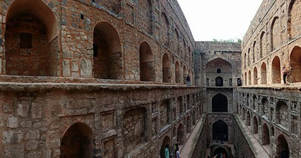 Agrasen ki Baoli, Jaisalmer - Desert Stepwell Mystery
