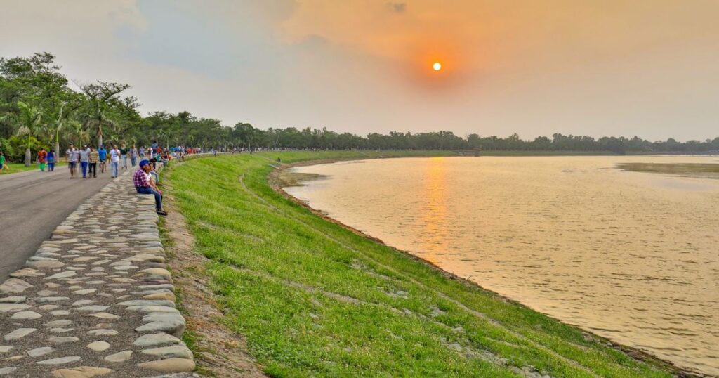 Sukhna Lake - Tranquil Waters and Evening Breezes