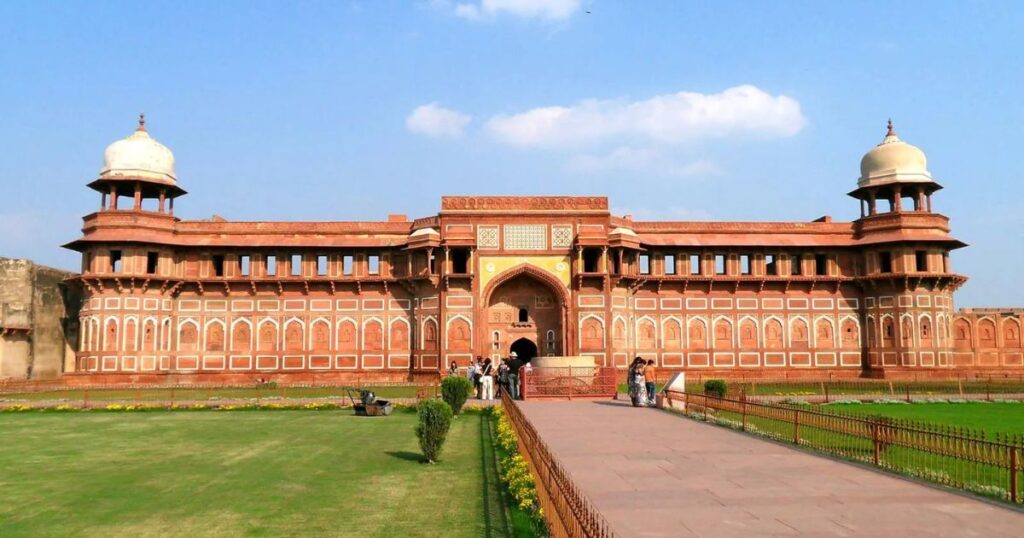 Akbar’s Fort (Agra Fort)