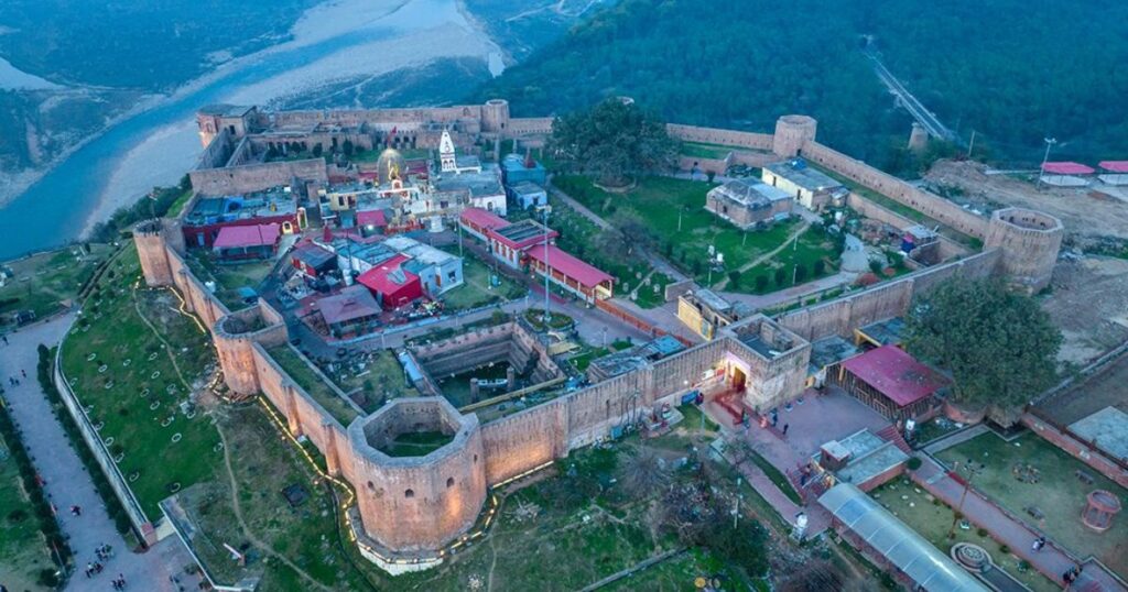 Historical Places in Jammu and Kashmir