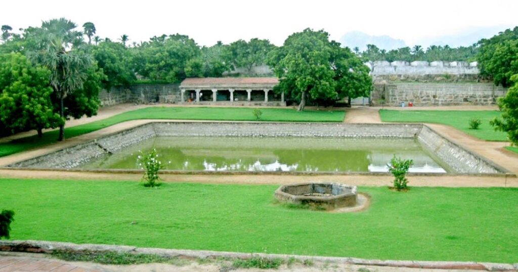 Vattakottai Fort