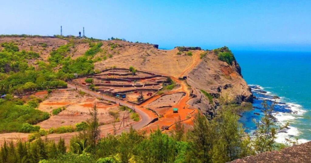 Ratnadurg Fort