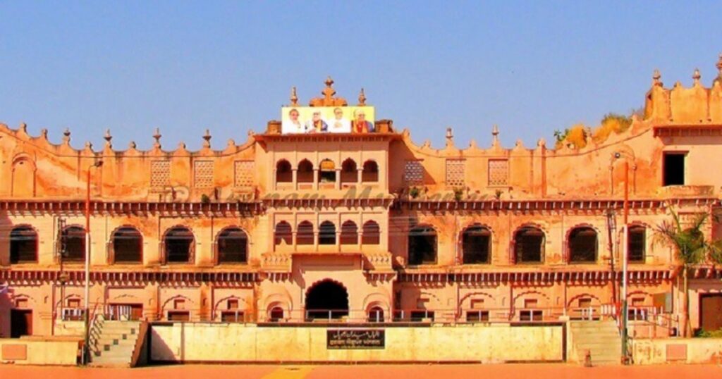 Shaukat Mahal