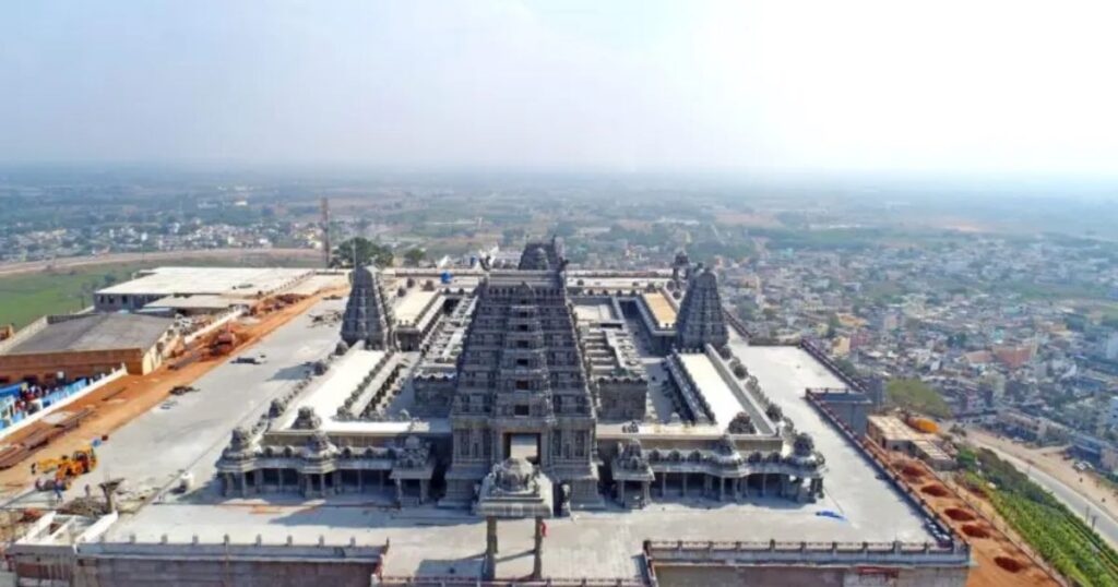 Komati Cheruvu Temple