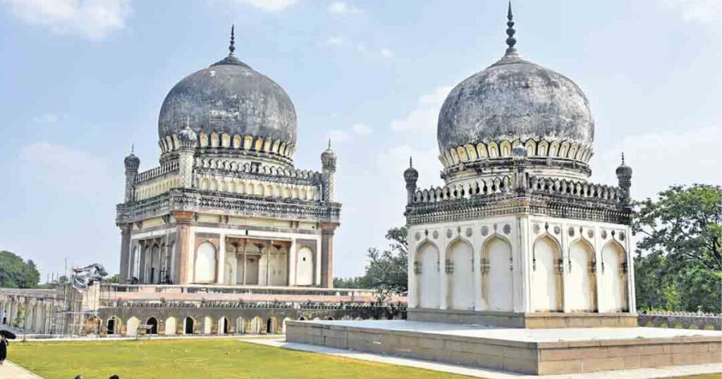 Qutb Shahi Tombs