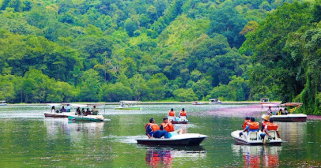 Pookode Lake