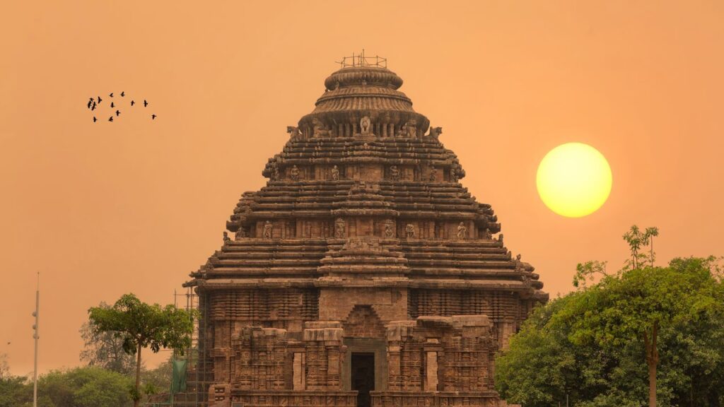 Best Time to Visit Konark Sun Temple by Season