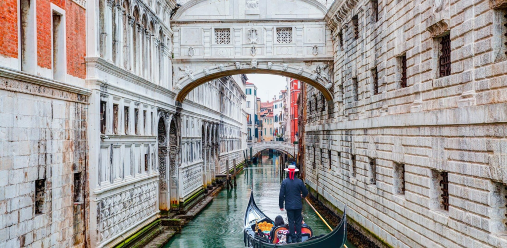 Doge’s Palace and Bridge of Sighs