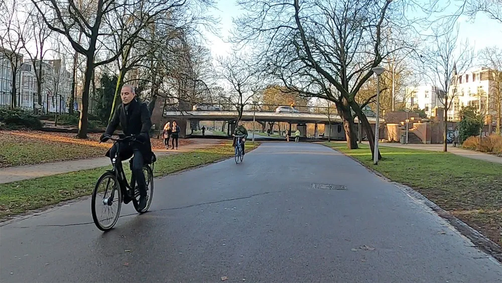 Vondelpark Cycling and Relaxation